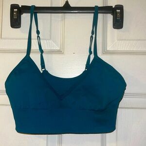 Lululemon bra Size 8